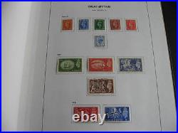 Great Britain Davo 2 Vol collection. Pgs to 1994 stamps only to 1970s See Descr